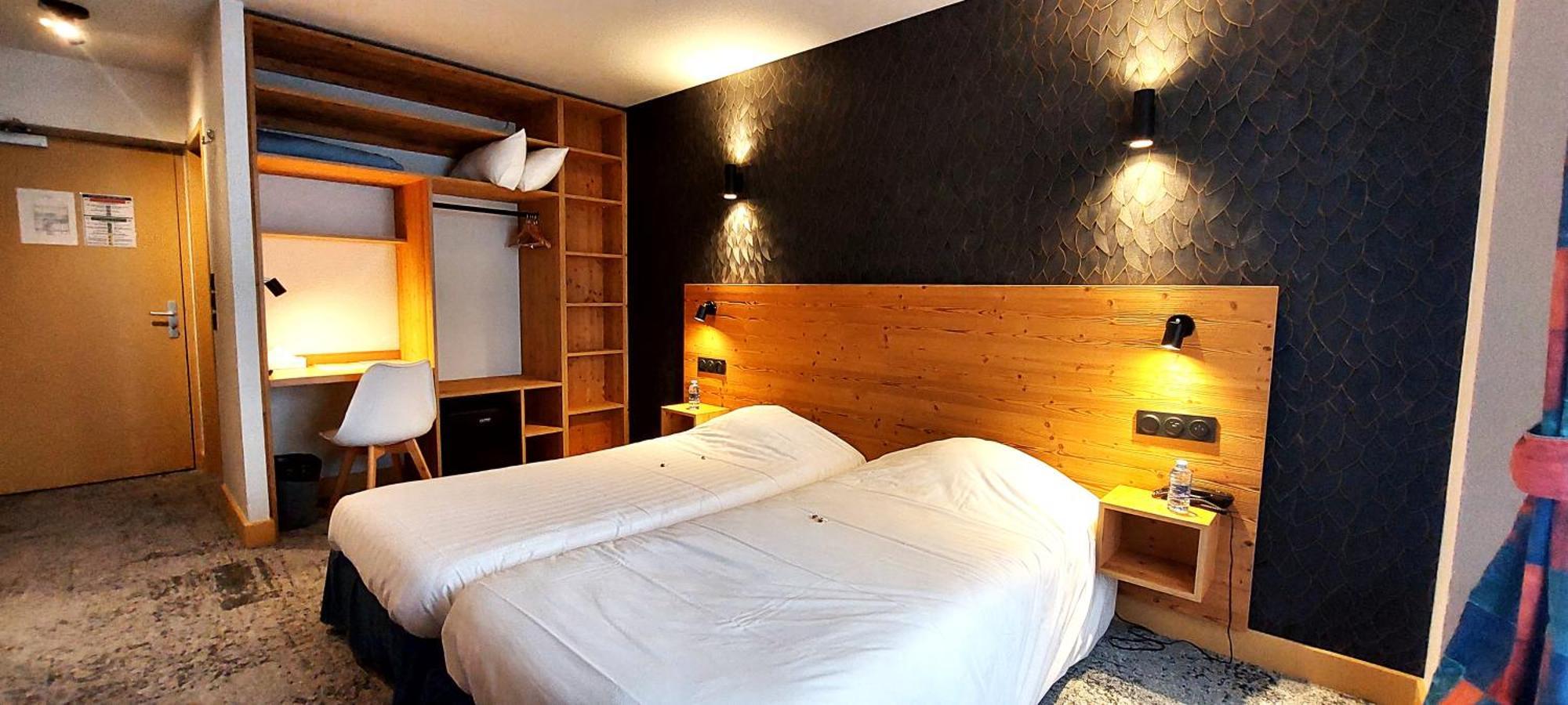 Hotel Les Bruyeres Alpe d'Huez Exterior foto