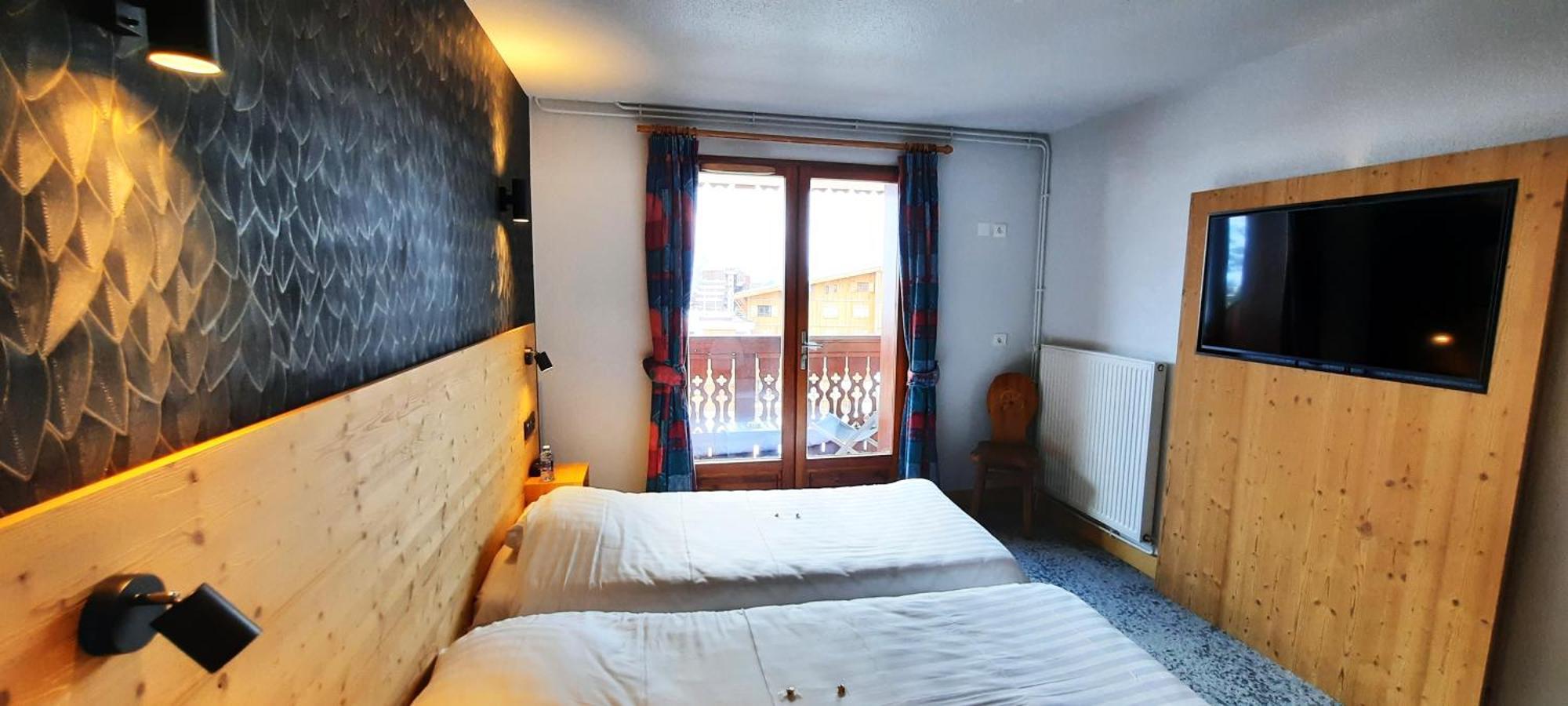 Hotel Les Bruyeres Alpe d'Huez Exterior foto